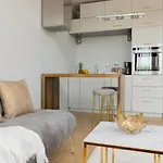 Golden Sands Apartment Piaskowa With Parking & Balcony By Renters